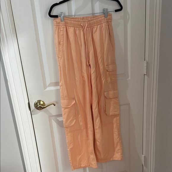 Peach Cargo Pants old navy sz small - Picture 1 of 3